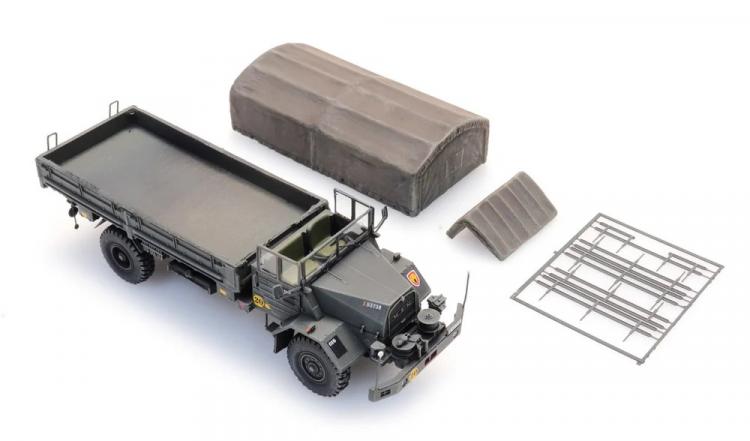 CAMION A BACHE MAN 630 L2 AE TRANSPORT DE MARCHANDISE DEFENSE DE LA BELGIQUE