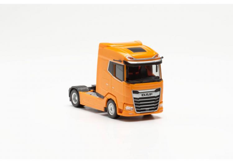 TRACTEUR DAF XG 2 ESSIEUX ORANGE
