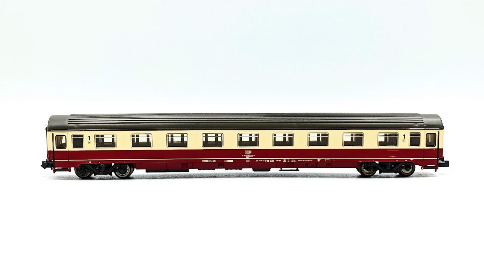 Roco 44601 / 44250B – Carrozza Viaggiatori UIC 2a Classe Cuccette – Scala HO 1:87 (usata)