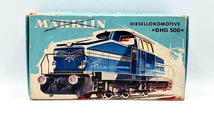 LOCOMOTIVE DIESEL JAUNE