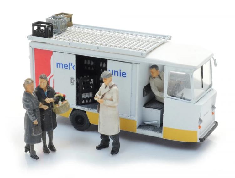 LES LAITIERS ET LES CLIENTS