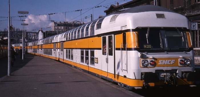 SET 3 VB2N LOGO ENCADRE SNCF - VERSION ECLAIREE