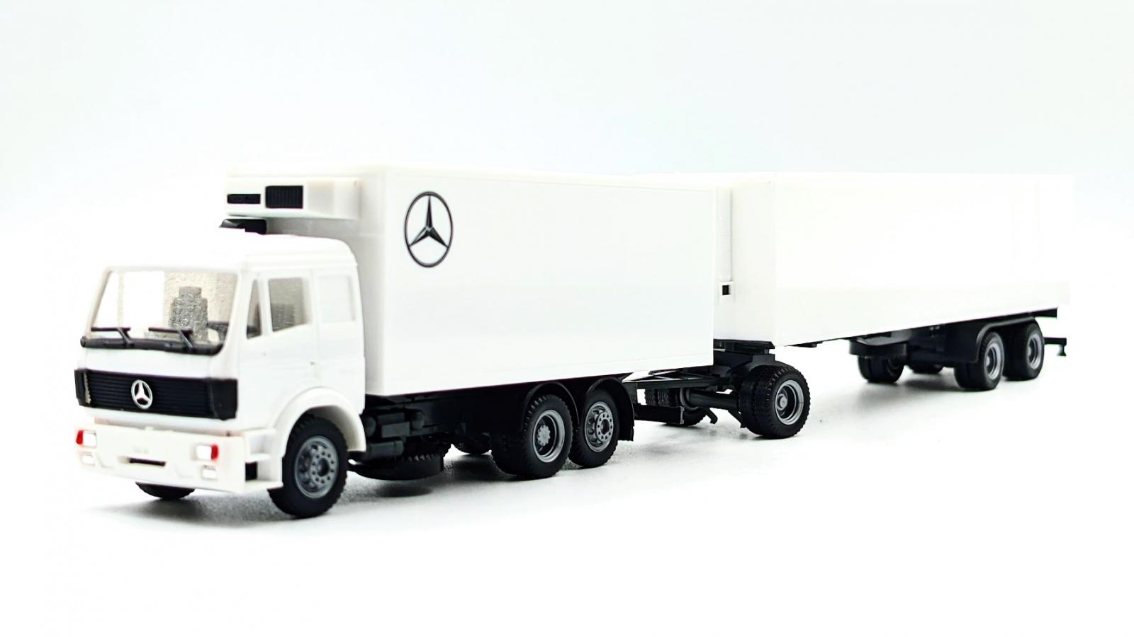 Scania CR 20 HD camion + remorque frigorifique Müller - Herpa - Scale