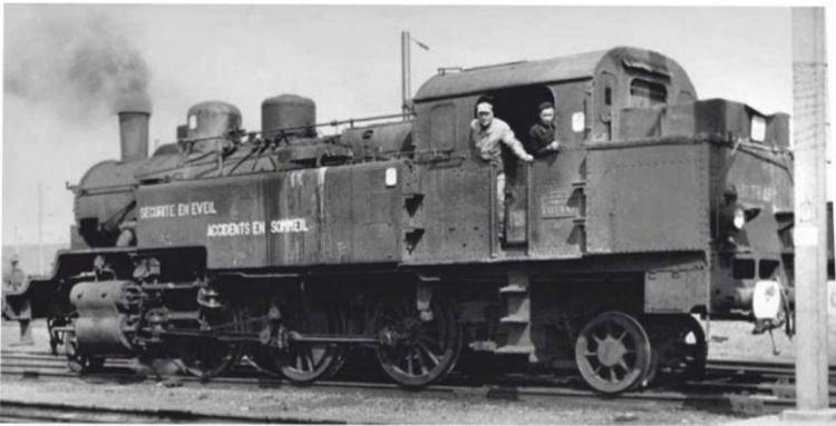 LOCOMOTIVE A VAPEUR 1-131 TB N°46 SNCF SEMAINE DE LA SECURITE, DEPOT LUMES, VERT/NOIR, ENV. 1955 - DIGITAL SOUND - (A RESERVER)
