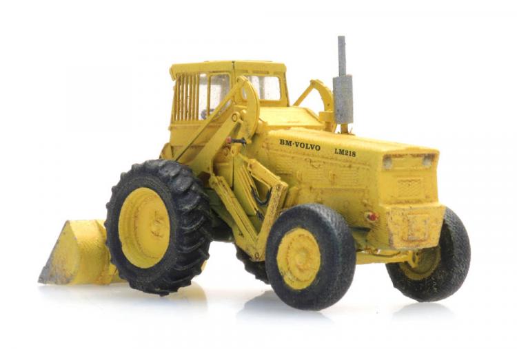 TRACTOPELLE VOLVO LM 218
