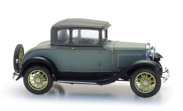 FORD MODEL A COUPE GRIS VERT