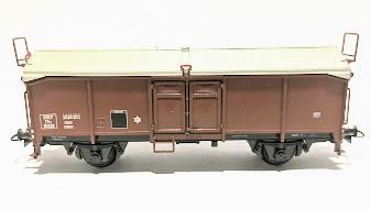 WAGON COUVERT TOIT EN ACIER - SNCF 90128