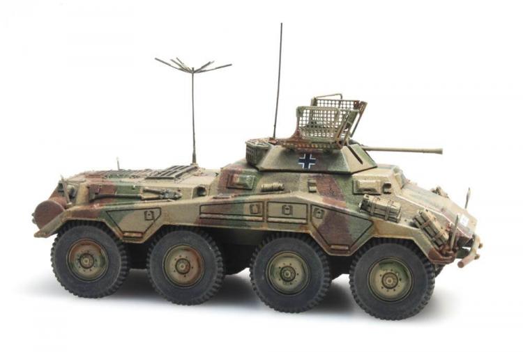 VEHICULE DE RECONNAISSANCE SdKfz 234/1 DE LA WEHRMACHT CAMOUFLAGE BEIGE VERT ROUILLE
