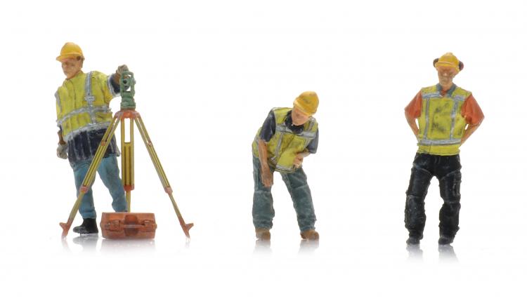 GEOMETRES PISTEURS AVEC THEODOLITE APRES 1990 X3