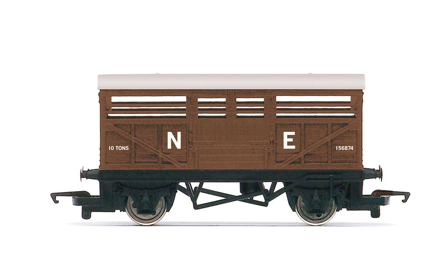 WAGON GRUE ROUGE marque hornby échelle o en boite d'origine abimée