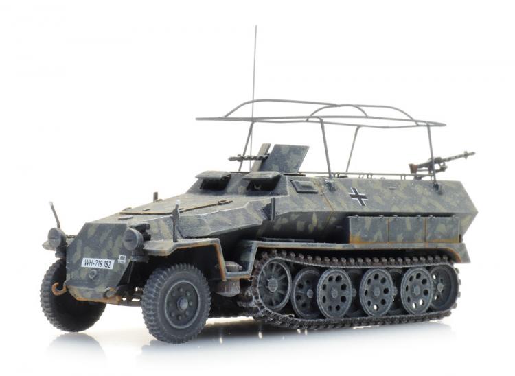 HALFTRACK VEHICULE DE TRANSPORT DE TROUPE Sd.Kfz 251/3 DE L ARMEE ALLEMANDE CAMOUFLAGE GRIS