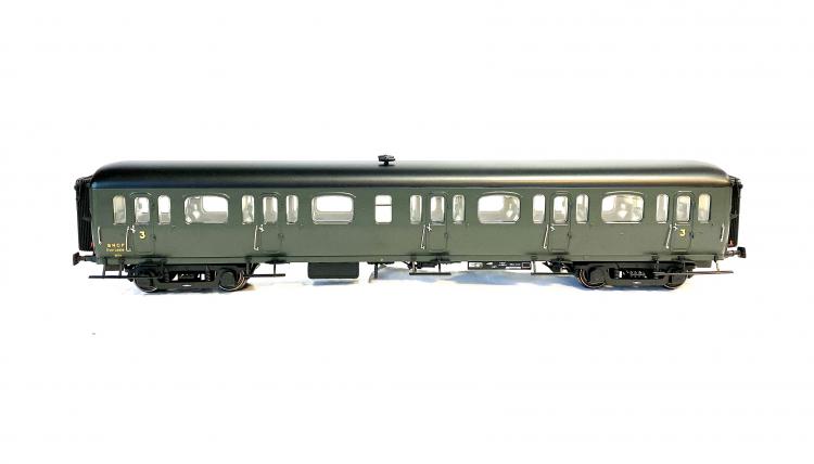SET DE 3 VOITURES VOYAGEURS EXPRESS NORD A3B4, B9, C11 SNCF