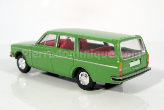 BREAK VOLVO 145 5 PORTES (VERTE)