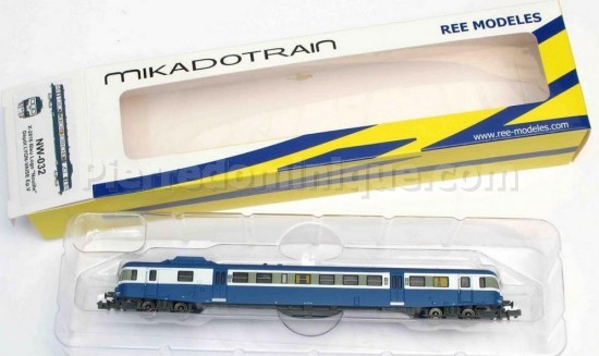 AUTORAIL X2907 SNCF