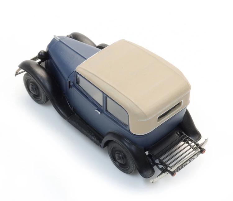 OPEL P4 CAPOT RELEVE BLEU