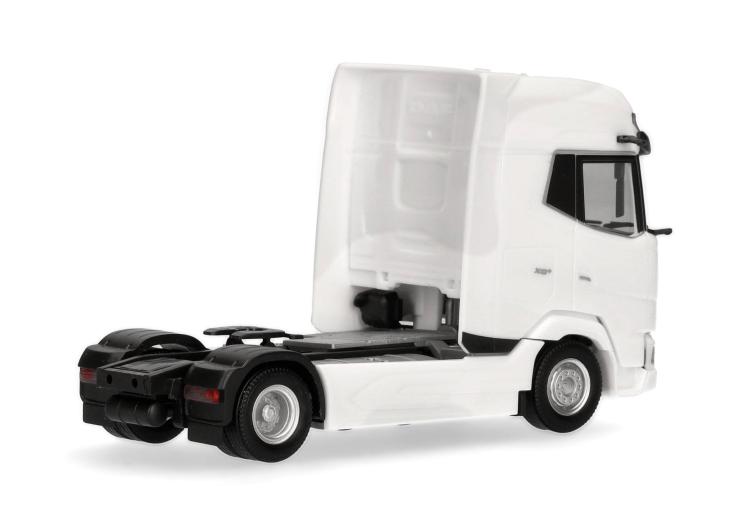 TRACTEUR DAF XG+ RESTYLE REHAUSSE 2 ESSIEUX BLANC
