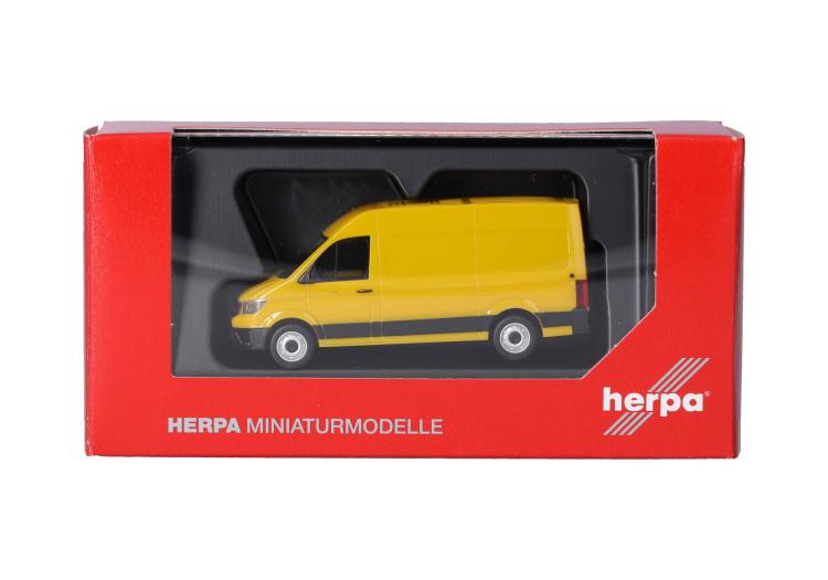 CAMIONNETTE MAN TGE A TOIT SURELEVE JAUNE