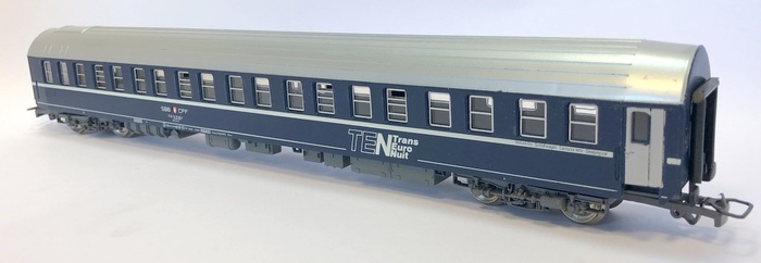 VOITURE VOYAGEUR LITS TEN SBB-FFS SOUS CELLOPHANE