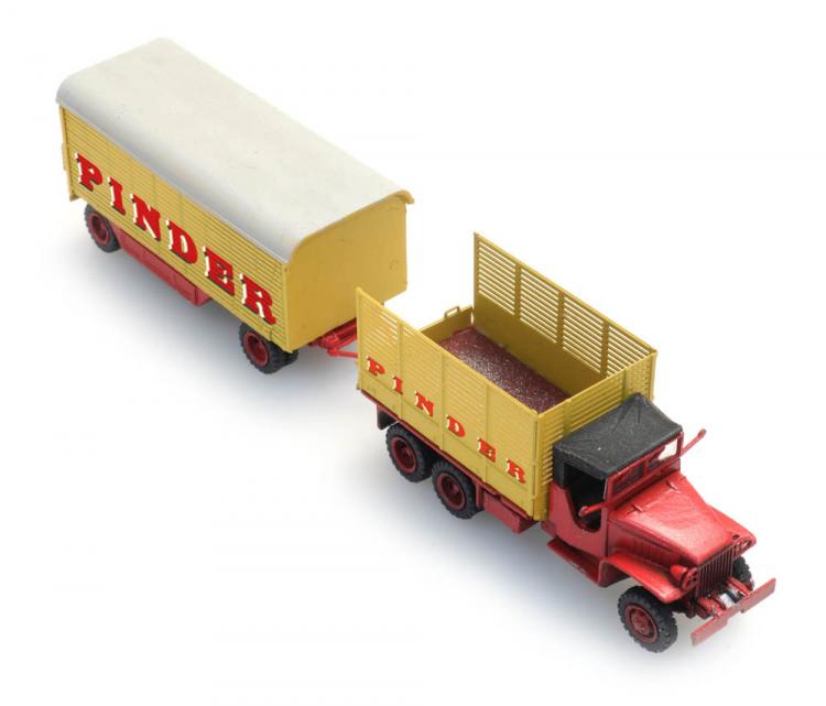 PORTEUR GMC 353 AVEC REMORQUE CIRQUE PINDER