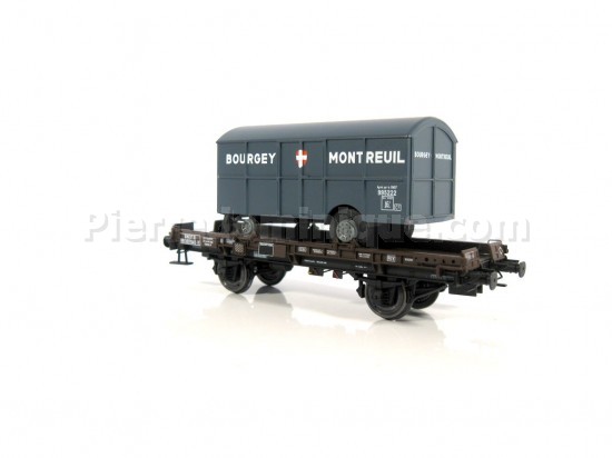 WAGON PLAT UFR SNCF + REMORQUE BOURGEY MONTREUIL