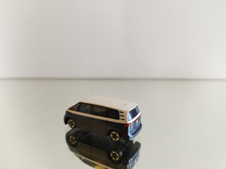 VOLKSWAGEN ID BUZZ VITRE BLANC ET BLEU