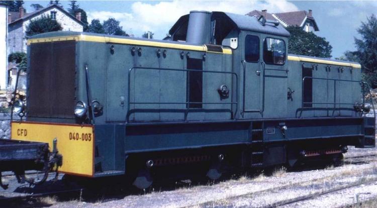 LOCOTRACTEUR DIESEL BB 402 CHEMIN DE FER DE PROVENCE - HOE, HOM ESSIEUX TRANSFORMABLE