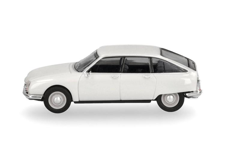 BERLINE CITROEN GS DE 1977 BLANC NEIGE INTERIEUR NOIR