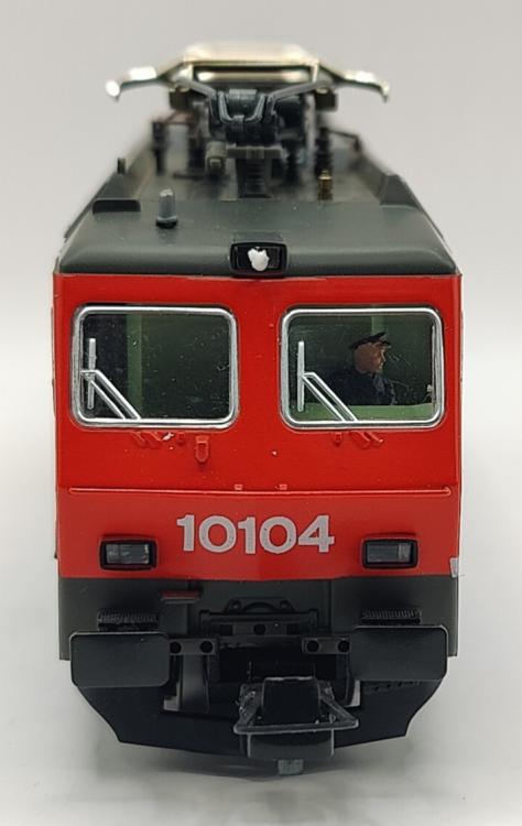 LOCOMOTIVE ELECTRIQUE Re 4/4 10104 SBB