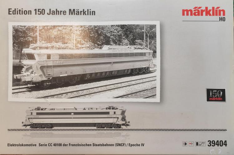 COFFRET LOCOMOTIVE ELECTRIQUE CC 40106 SNCF DIGITAL SOUND + VITRINE - BOITE TACHETEE