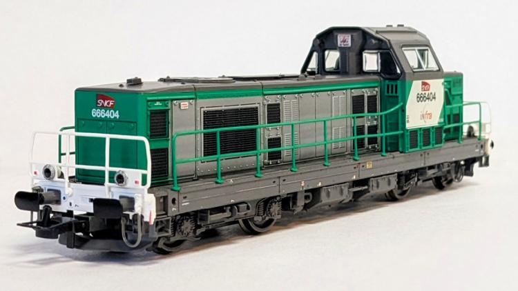LOCOMOTIVE DIESEL BB 666407 LIVREE VERTE EX FRET INFRA SNCF