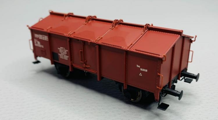 WAGON TOMBEREAU K A TRAPPES OUVRANTES SNCB