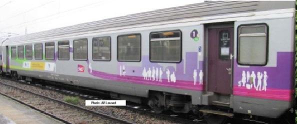 SET DE 2 VOITURES CORAILS VTU 1°CL ET 2°CL INTERCITES REMI SNCF - (A RESERVER)