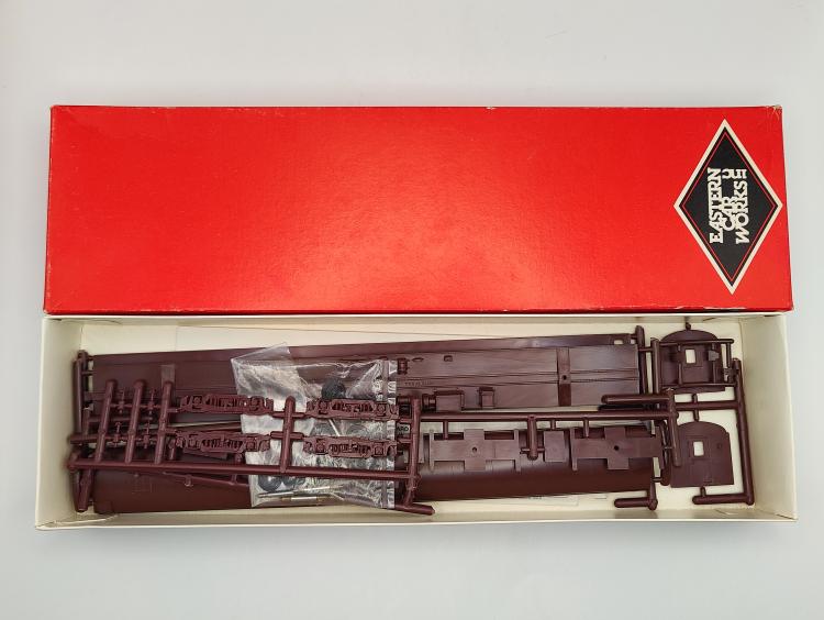 KIT A MONTER - RAME DE 5 VOITURES AMERICAINES STREAMLINE SERIES UNDECORATED - EASTERN CAR WORKS
