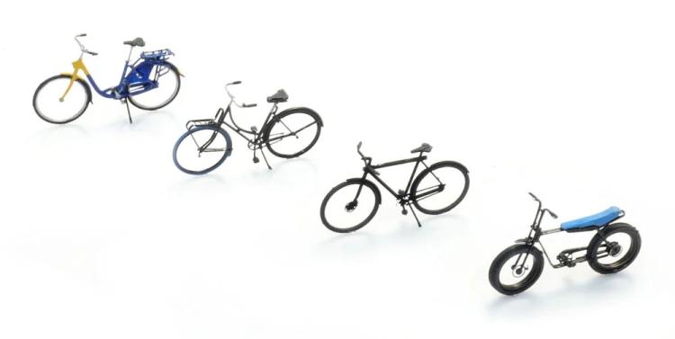 4 VELOS DU 21EME SIECLE