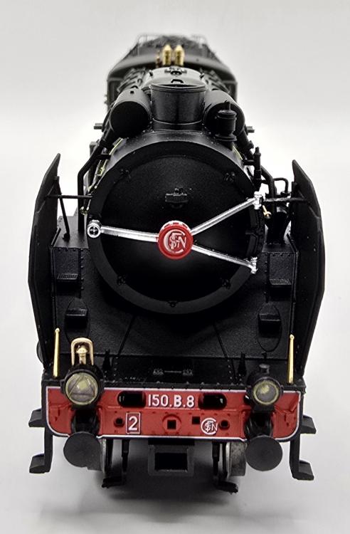 LOCOMOTIVE A VAPEUR 2-150 B 8 TENDER 36 A 9 – SNCF – BÉTHUNE - ANALOGIQUE