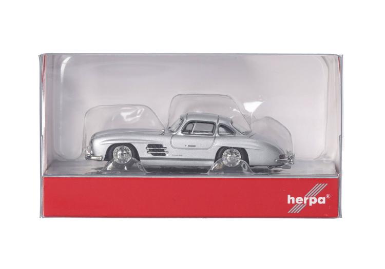 COUPE MERCEDES BENZ 300 SL ARGENT METTALISE INTÉRIEUR ROUGE1954-57