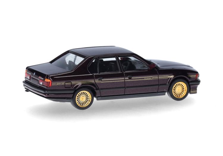 BERLINE SPORTIVE BMW-ALPINA B 11 3.5 LITRES 4 PORTES ROUGE BORDEAUX INTERIEUR NOIR DE 1987-97