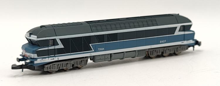 LOCOMOTIVE DIESEL CC 72024 LIVREE BLEUE SNCF - ANALOGIQUE - AZAR MODELS