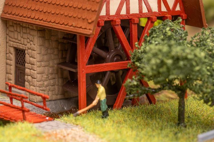 MOULIN AVEC ROUE