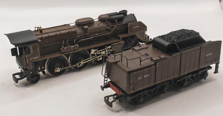 LOCOMOTIVE A VAPEUR 231 C NORD PAR FLECHE D'OR