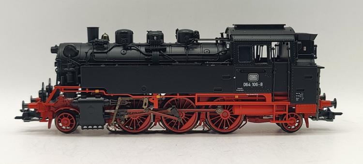 LOCOMOTIVE A VAPEUR BR 064 DB - AC DIGITAL SOUND MHI