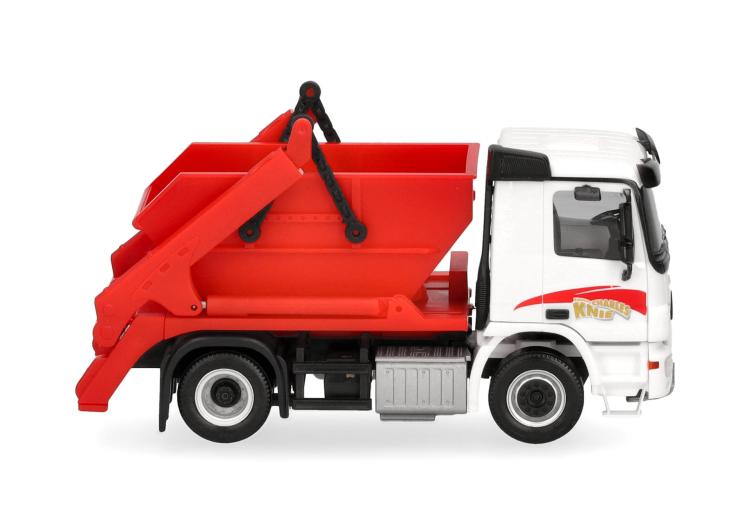 CAMION MERCEDES BENZ MB ACTROS M08 A BENNE BASCULANTE CIRQUE CHARLES KNIE