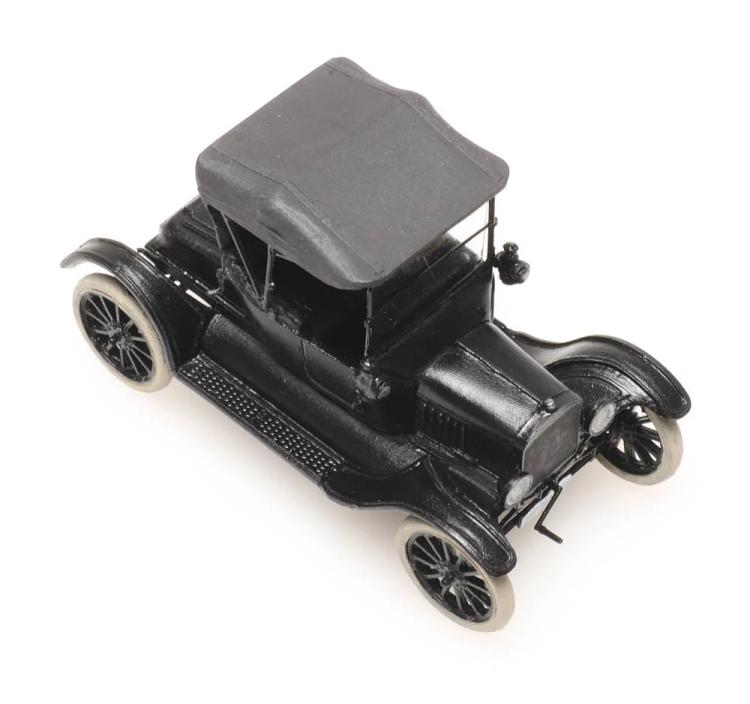 FORD T RUNABOUT BACHE