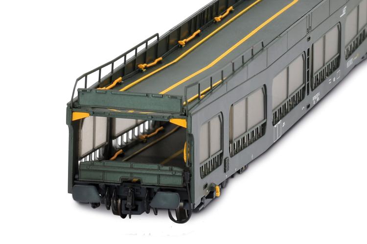 FOURGON PORTE AUTOS DD DEV 66 VERT AVEC PAROIS DE PROTECTION SEMI-TRANSPARENTES - LOGO CASQUETTE - EXCLUSIVITE HOBBY66