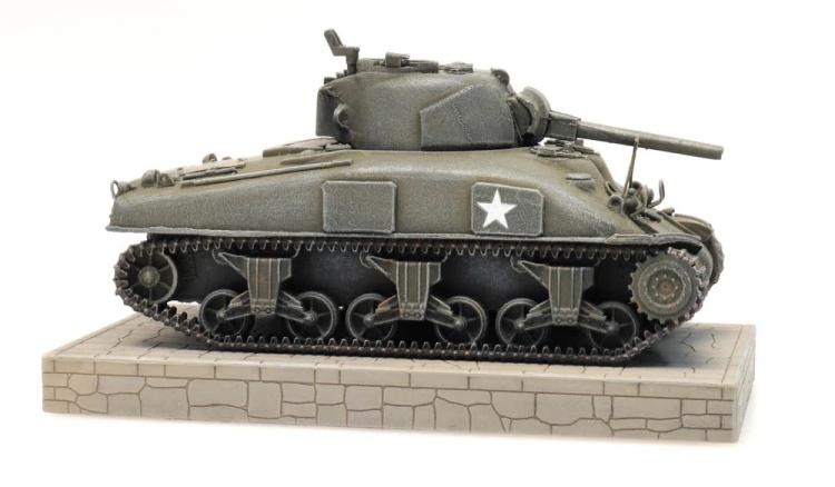 CHAR DE L'ARMÉE AMÉRICAINE SHERMAN M4A1 VERSION MONUMENT