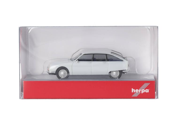 BERLINE CITROEN GS DE 1977 BLANC NEIGE INTERIEUR NOIR