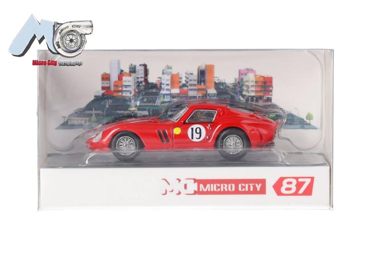 FERRARI 250 GTO ROUGE N°19