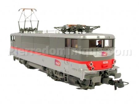 ROCO LOCOMOTIVE ÉLECTRIQUE BB22200 FRET SNCF 62469 EUR 150,00 - PicClick FR