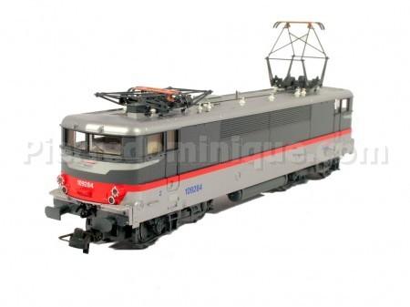 ROCO – HO, Lot de 2 locomotives type BB dont une BB 8271, SN - Lot 336