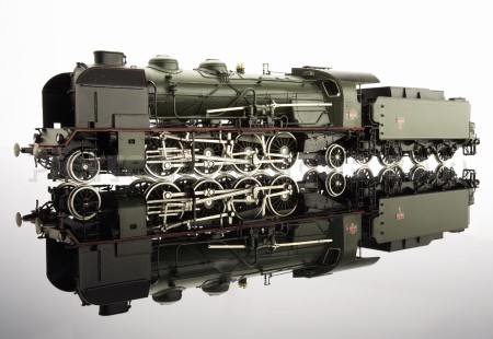 LOCOMOTIVE A VAPEUR MIKADO 141 E 545 DE LA SNCF